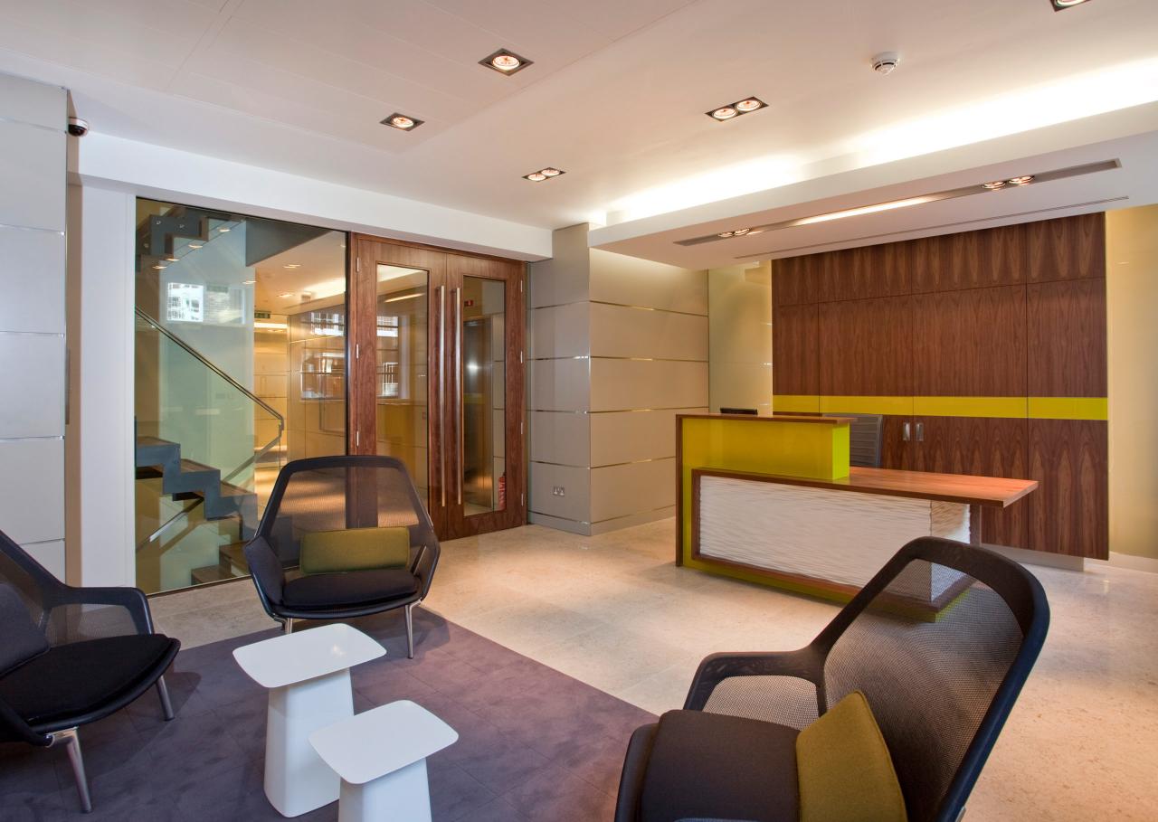 Smyrna Plaza Yönetim Ofisi